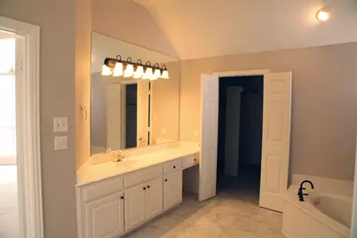 8605 Berwick Drive, Plano, TX 75025 - Photo 9