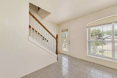 1412 Santa Elena Plaza, Dallas, TX 75211 - Photo 3