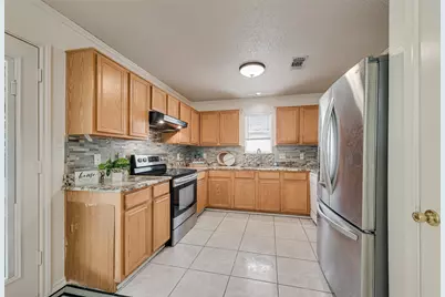 1412 Santa Elena Plaza, Dallas, TX 75211 - Photo 9