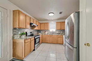 1412 Santa Elena Plaza, Dallas, TX 75211 - Photo 9