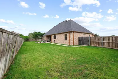 1128 Fountain Creek Boulevard, Pottsboro, TX 75076 - Photo 33
