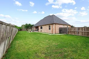 1128 Fountain Creek Blvd, Pottsboro, TX 75076 - Photo 33