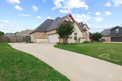 1128 Fountain Creek Boulevard, Pottsboro, TX 75076 - Photo 3