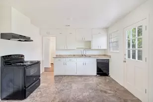 2848 Beasley Dr, Garland, TX 75041 - Photo 5