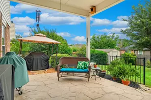 10404 Lake Brook Dr, Fort Worth, TX 76053 - Photo 23