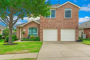 10404 Lake Brook Dr, Fort Worth, TX 76053 - Photo 1
