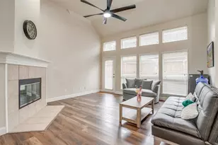 1936 Canterbury Dr, Bedford, TX 76021 - Photo 5
