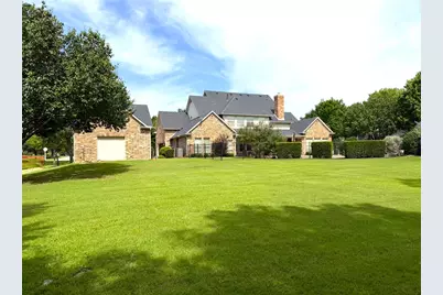 4200 Equestrian Way, Flower Mound, TX 75028 - Photo 5
