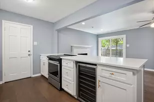 9923 Knoll Krest Dr, Dallas, TX 75238 - Photo 13