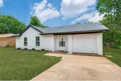 109 Sunset Drive, Euless, TX 76040 - Photo 1