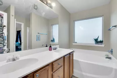 131 Logan Lane, Waxahachie, TX 75165 - Photo 13