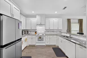 4552 Corregidor St, Dallas, TX 75216 - Photo 15