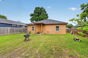 4552 Corregidor St, Dallas, TX 75216 - Photo 39