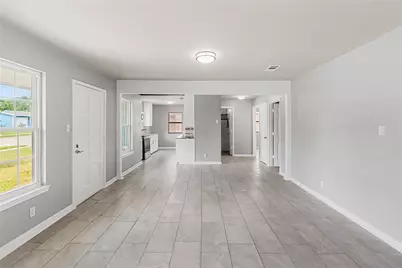 1010 E Lovers Lane, Arlington, TX 76010 - Photo 9