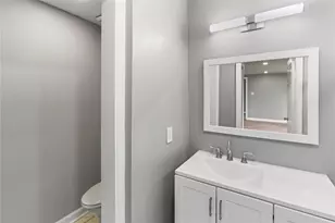 1010 E Lovers Ln, Arlington, TX 76010 - Photo 17