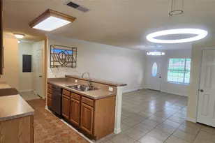 723 Briggs St, Cedar Hill, TX 75104 - Photo 5