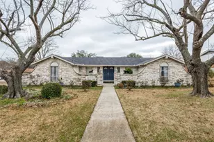 1310 Willow Way, Garland, TX 75043 - Photo 3