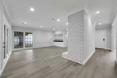 12401 Pleasant Valley Drive, Dallas, TX 75243 - Photo 33