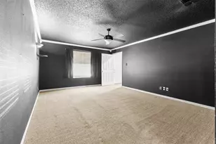 4108 Cypress Springs Dr, Arlington, TX 76001 - Photo 21