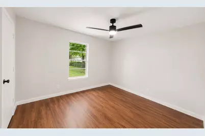 1305 Wisteria Way, Mesquite, TX 75149 - Photo 11