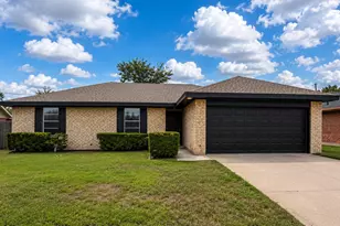 1305 Wisteria Way, Mesquite, TX 75149 - Photo 1