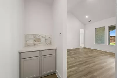 9116 Kansas Pacific Drive, Fort Worth, TX 76036 - Photo 11