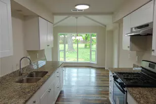 2714 Country Club Pkwy, Garland, TX 75043 - Photo 5