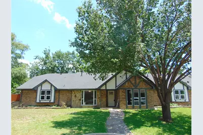2714 Country Club Parkway, Garland, TX 75043 - Photo 1