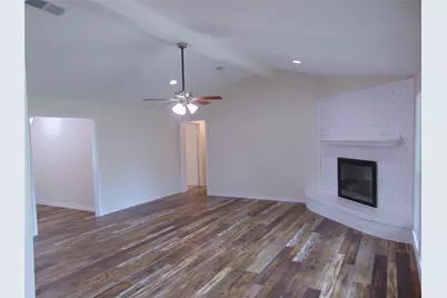2714 Country Club Parkway, Garland, TX 75043 - Photo 9
