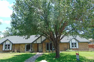 2714 Country Club Pkwy, Garland, TX 75043 - Photo 21