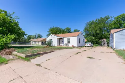 1018 Merchant Street, Abilene, TX 79603 - Photo 3