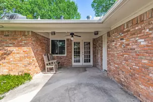 13607 Rolling Hills Ln, Dallas, TX 75240 - Photo 21
