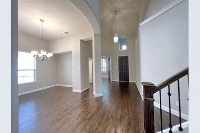 720 Raunald Drive, Lewisville, TX 75056 - Photo 3