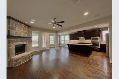 720 Raunald Drive, Lewisville, TX 75056 - Photo 9