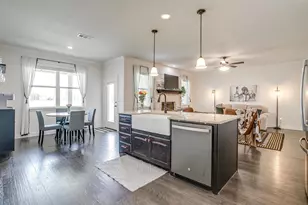 340 Sanger Dr, Springtown, TX 76082 - Photo 17