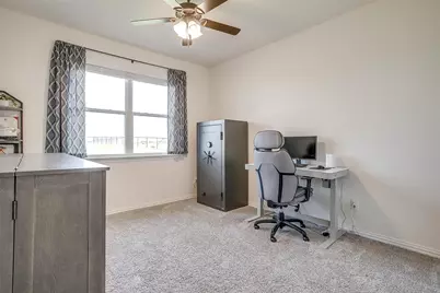 340 Sanger Drive, Springtown, TX 76082 - Photo 29