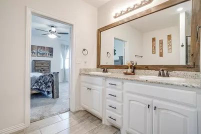 340 Sanger Drive, Springtown, TX 76082 - Photo 23