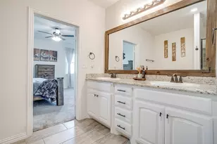 340 Sanger Dr, Springtown, TX 76082 - Photo 23