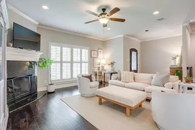 1201 Jerome Street #1203, Fort Worth, TX 76110 - Photo 5