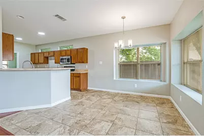 870 Raintree Lane, DeSoto, TX 75115 - Photo 11