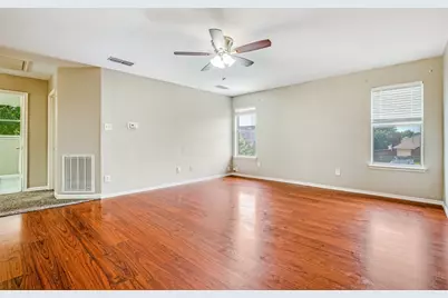 870 Raintree Lane, DeSoto, TX 75115 - Photo 17