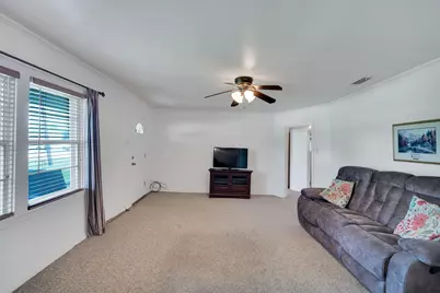 508 E Henderson Street, Itasca, TX 76055 - Photo 13