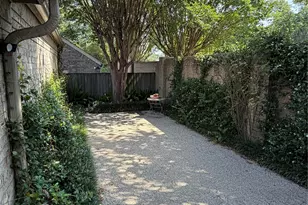 913 Wicket Ct, Tyler, TX 75703 - Photo 11