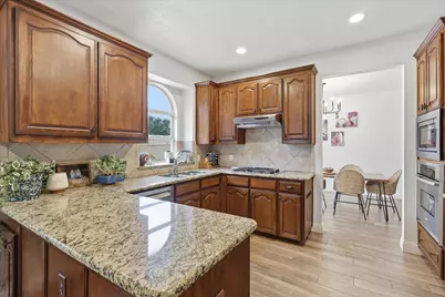 8600 Sterling Trace Circle, Fort Worth, TX 76244 - Photo 5