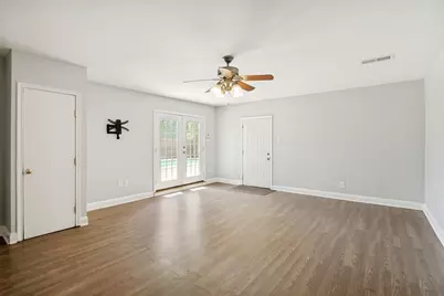1818 Trowbridge Street, Garland, TX 75044 - Photo 15