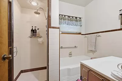 1411 E Garnett St, Gainesville, TX 76240 - Photo 15
