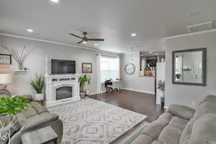 1136 Ridgeview Cir, Granbury, TX 76048 - Photo 17