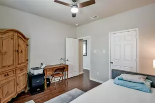 1136 Ridgeview Cir, Granbury, TX 76048 - Photo 29