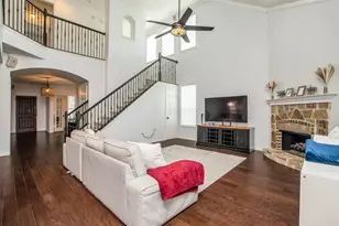 1320 Wheatear Dr, Little Elm, TX 75068 - Photo 3