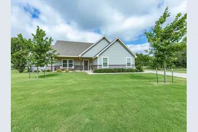 1018 Westwood Drive, Graham, TX 76450 - Photo 3